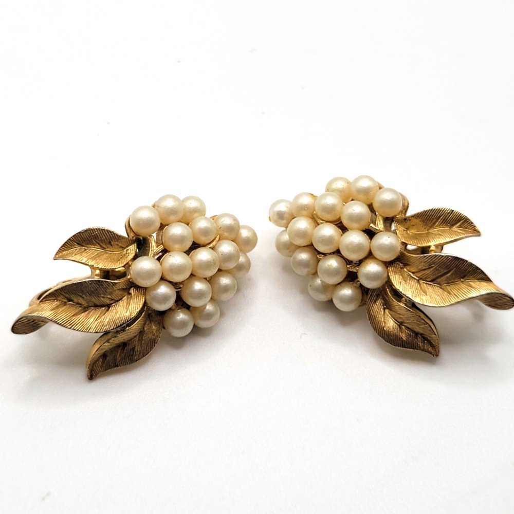 VTG "Crown" Trifari Grapes Earrings | Gold Tone & Faux Pearls | SIGNED